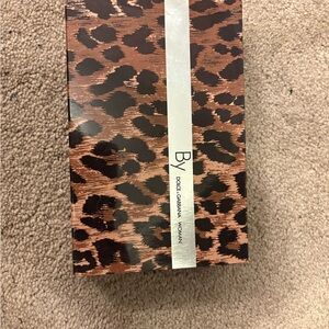 Dolce & Gabbana Wild Leopard Print Accent